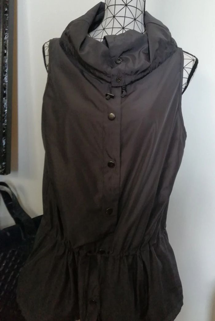 Veste sans manche grise