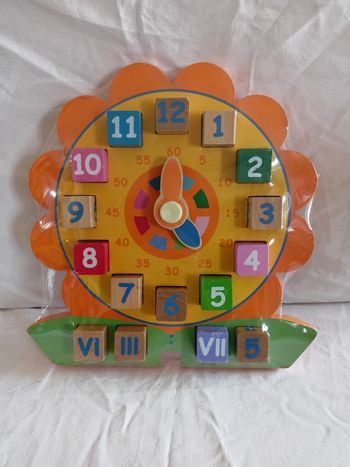 Puzzle horloge en bois