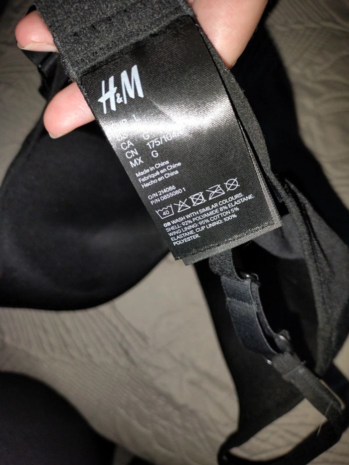 Soutien gorge noir - photo numéro 4