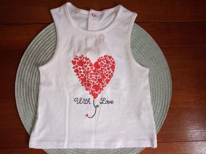 Débardeur fille 18 mois neuf