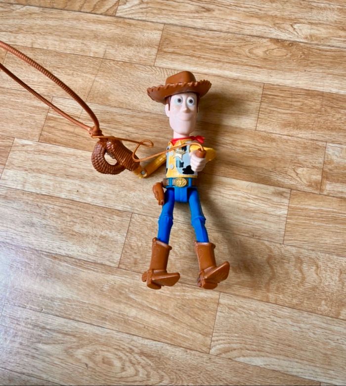 Figurine Woody, Toy Story, Mattel - photo numéro 2