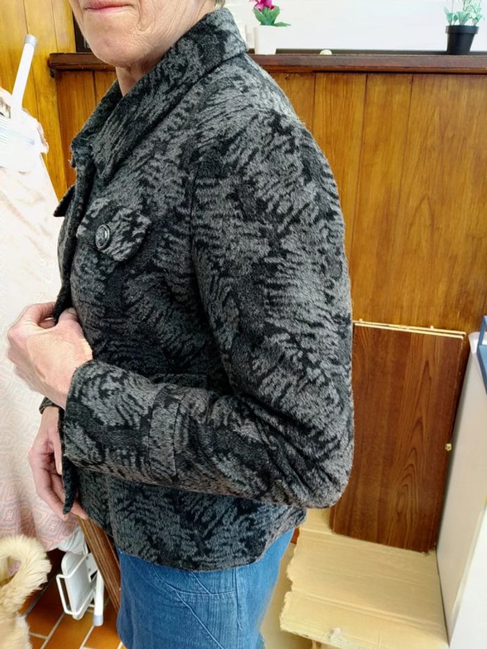 Veste 44 - photo numéro 4