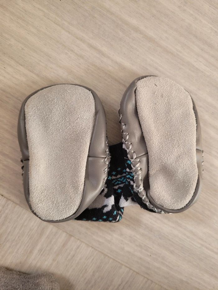 Chaussettes / chaussons - photo numéro 3