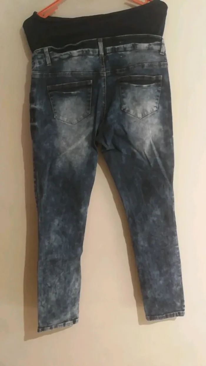 Jeans grossesse - photo numéro 2