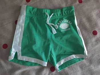 Short de sport vert 24 mois Kid Kanai