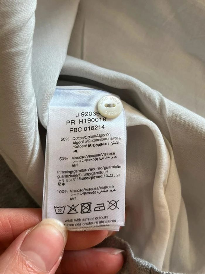 Robe grise Hugo Boss - photo numéro 6