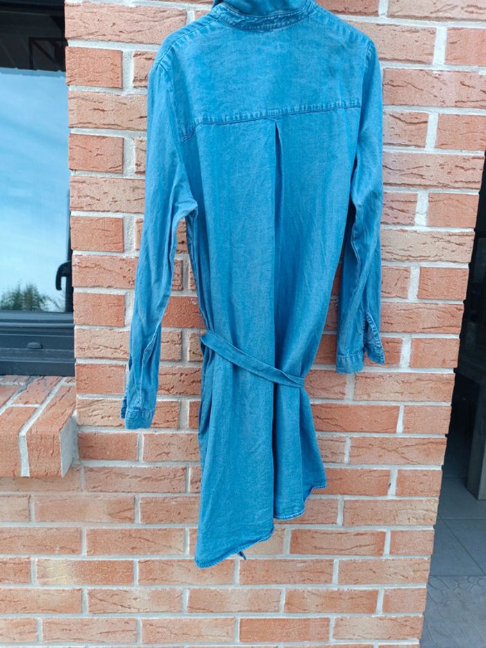 Chemise robe en jean - photo numéro 5