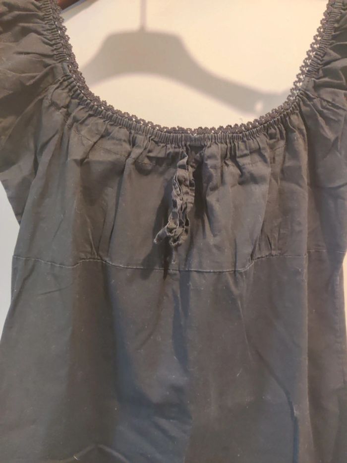 Robe noire - photo numéro 2