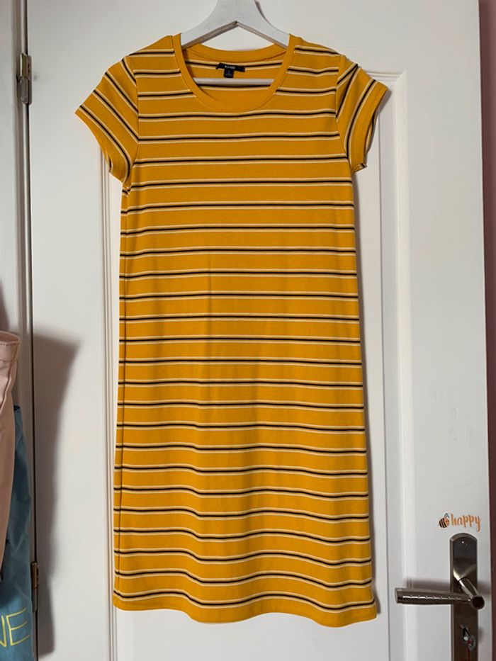 Robe à rayures