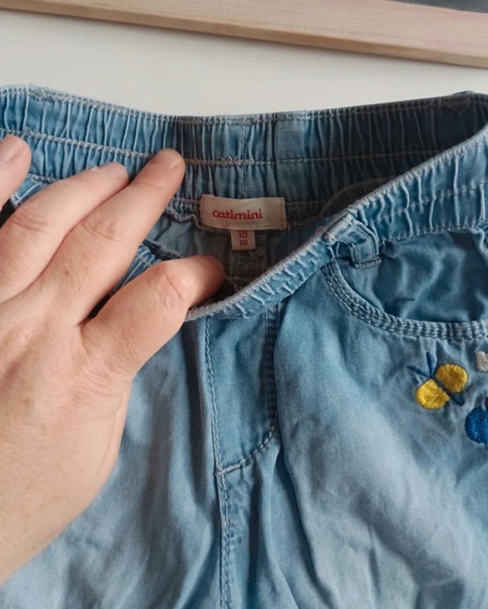 Short Catimini taille 18 mois en très bon état - photo numéro 2