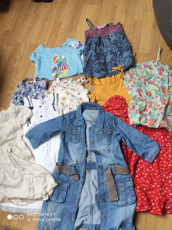 Lot vêtements robes haut été 8ans