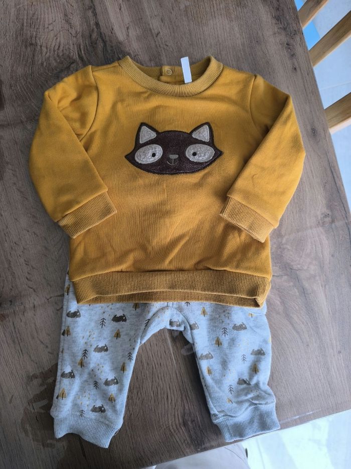 Ensemble 6 mois (67 cm) - photo numéro 4