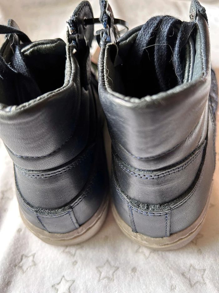 Baskets en cuir bleu 38 neuves - photo numéro 3