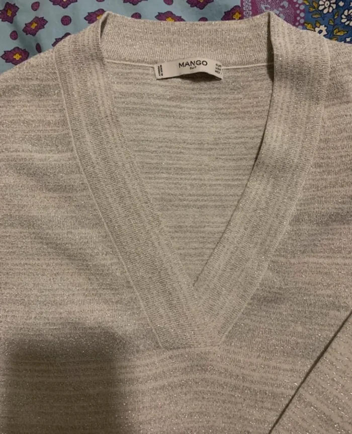 Pull d’été Mango – léger et élégant, parfait pour la mi-saison ! - photo numéro 2