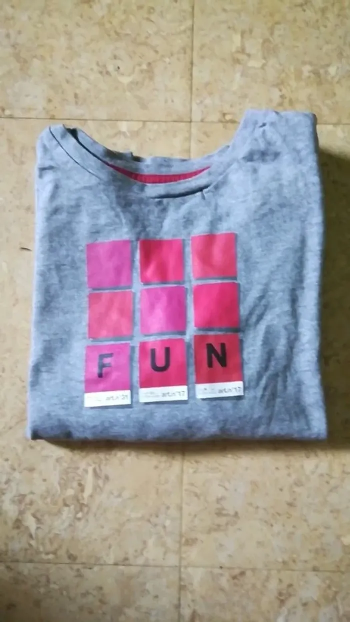 T-shirt 8 ans