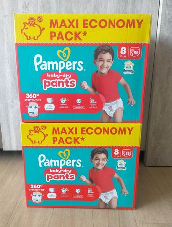 Lot couches Pampers baby dry pants taille 8 