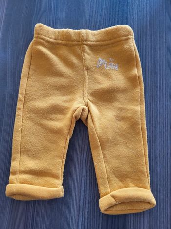 Pantalon taille 3 mois (62 cm)