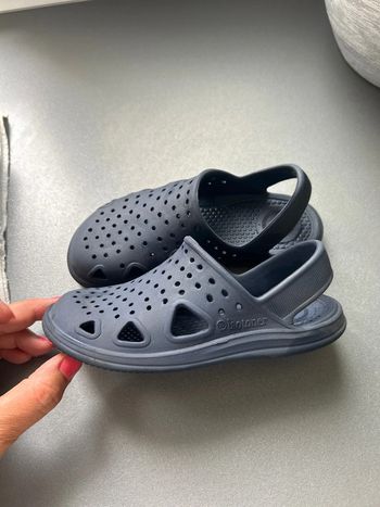 Chaussures d’eau piscine plage isotoner