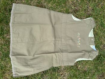 Robe kaki
