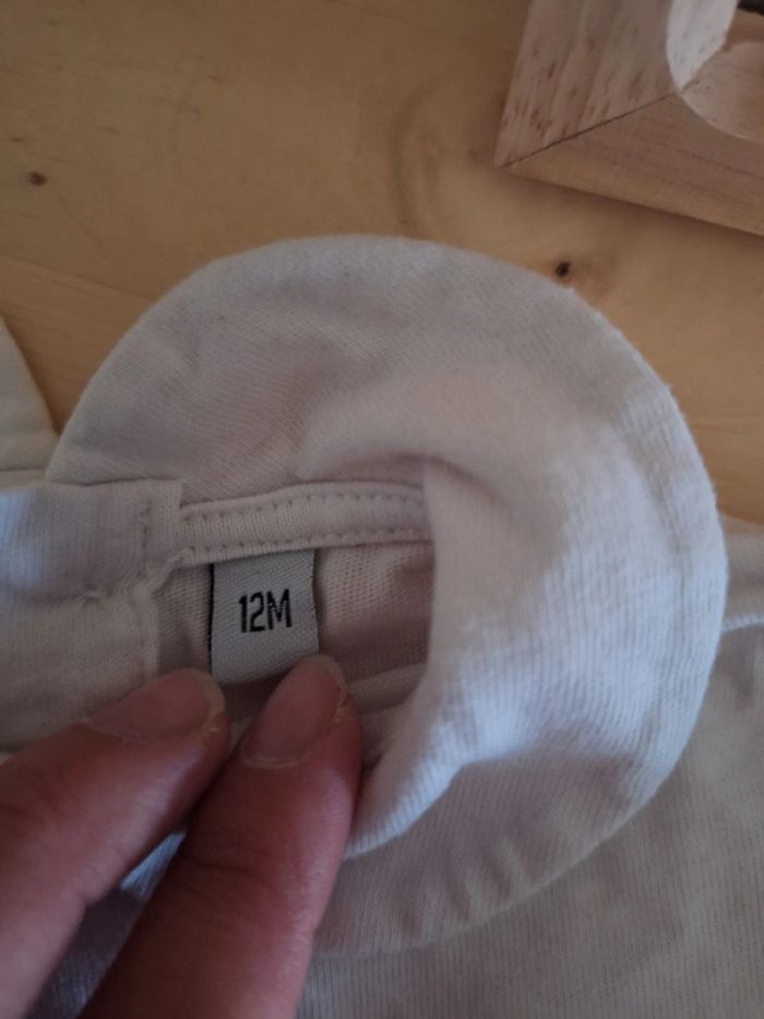 Ensemble pour fille taille 12mois très bon état - photo numéro 5