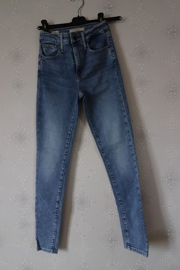 D1740 - jeans femme taille 34 skinny