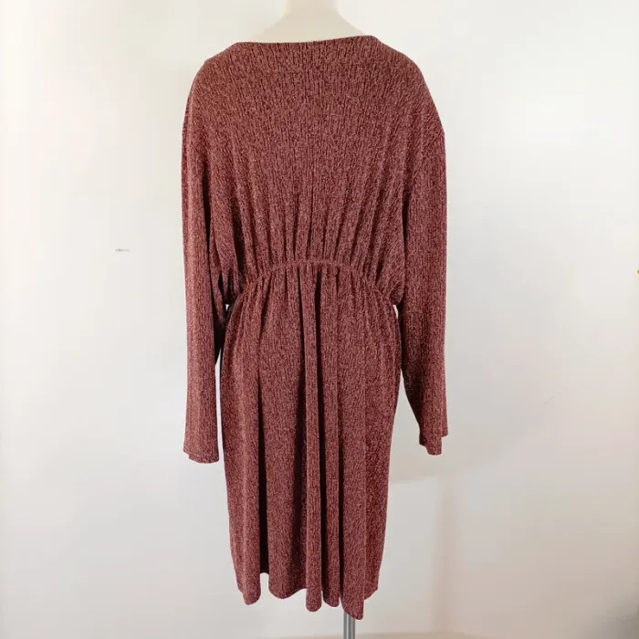 Robe bordeaux pailletée manches longues 2W Paris Taille 6 (58/60) A460 - photo numéro 5