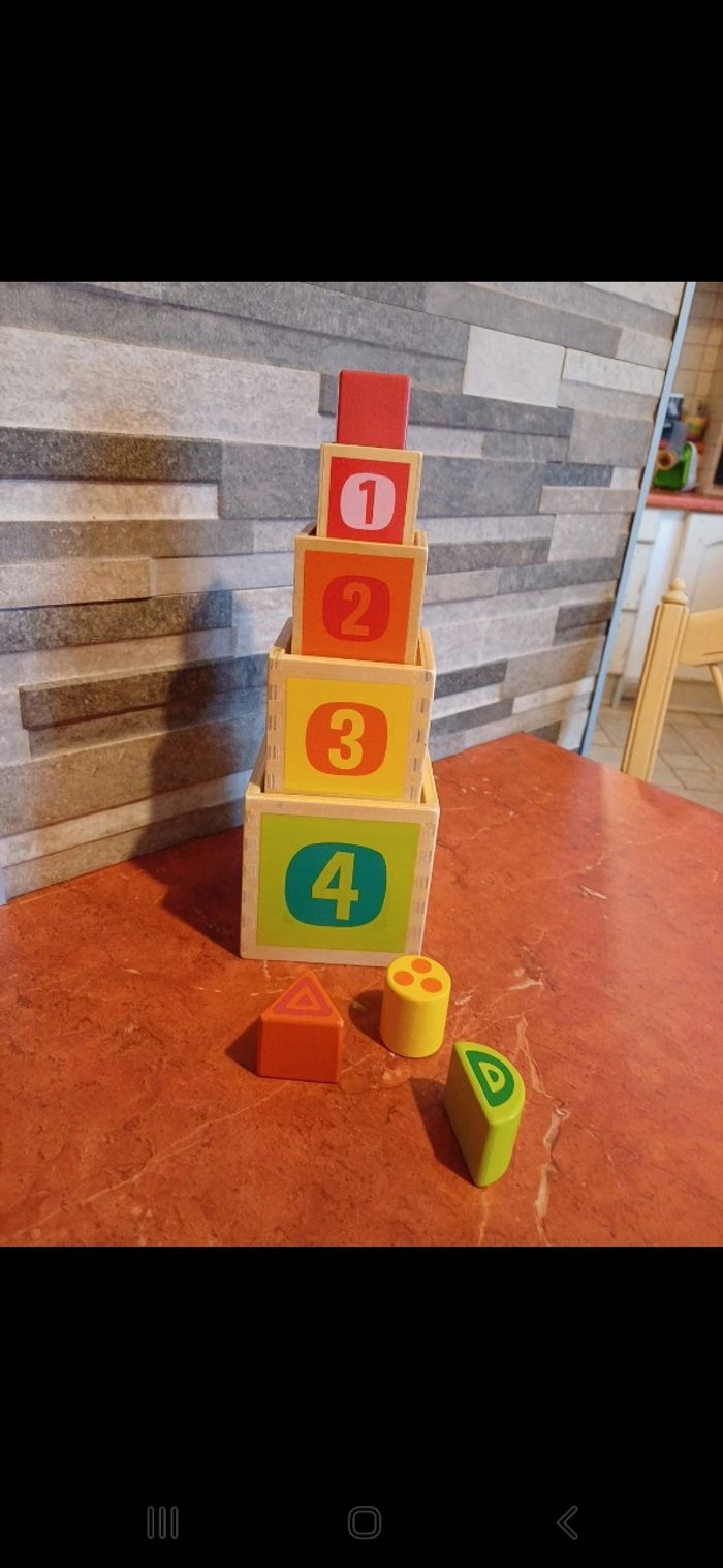 Cubes gigogne en bois Iwood