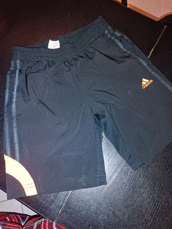 Short adidas 8 ans