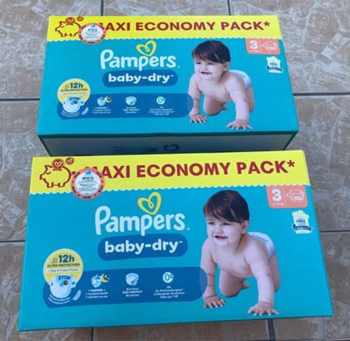 LOT DE 272 COUCHES PAMPERS BABY DRY TAILLE 3 NEUFS DANS L'EMBALLAGE - photo numéro 2