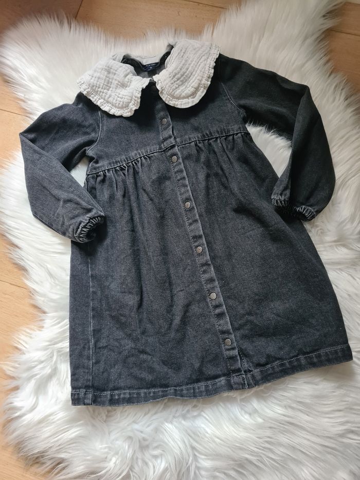 Robe avec col claudine 36m