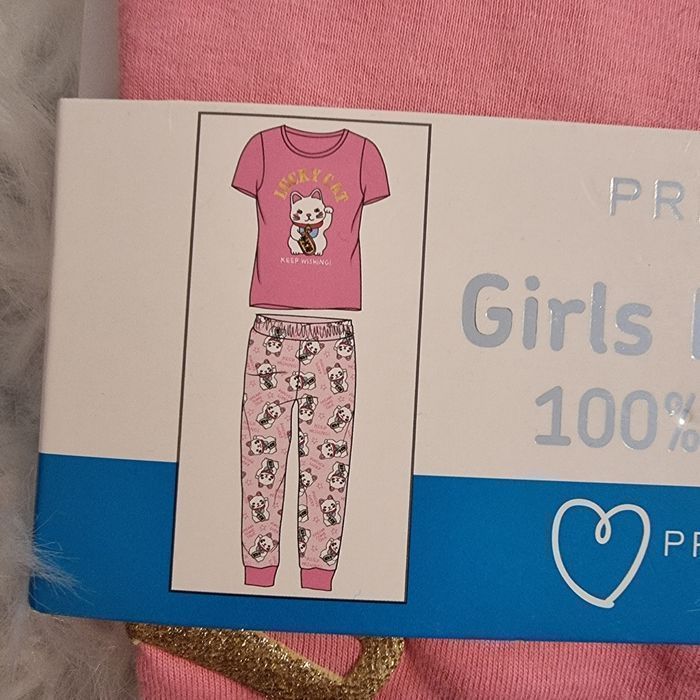 NEUF (non portés) 🤩🩷🩷🩷pyjama coton 8 ans fille 🤩🩷🩷🩷 - photo numéro 2