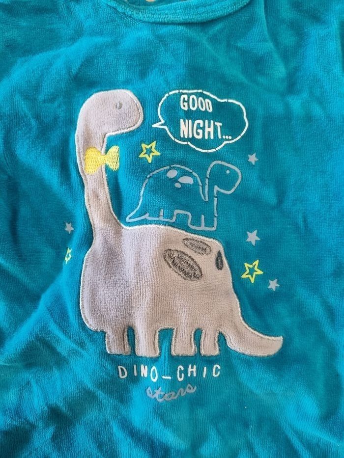 ​Pyjama velours bébé Kiabi 3 mois bleu DINOSAURE Tres Bonne Etat - photo numéro 2