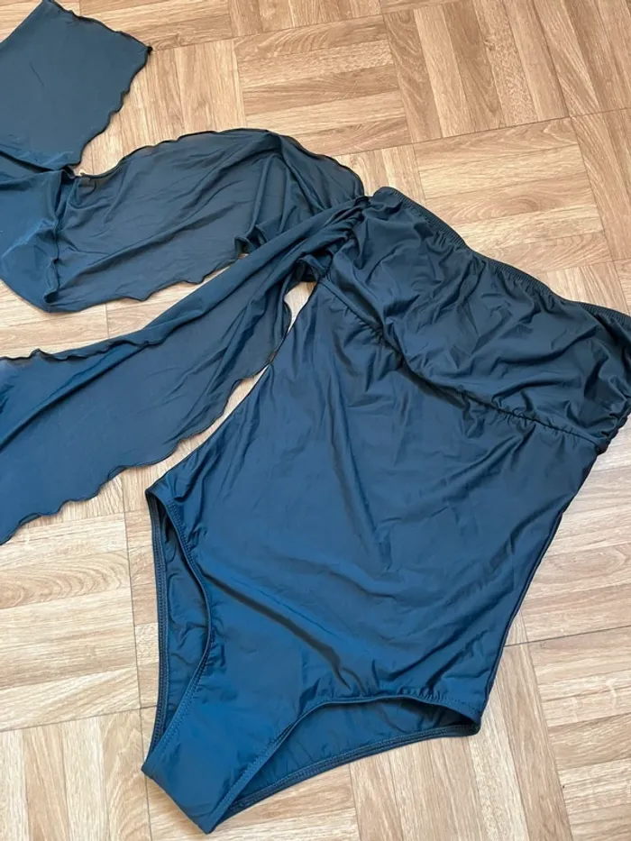 Maillot de bain une pièce noir Hateia - photo numéro 2