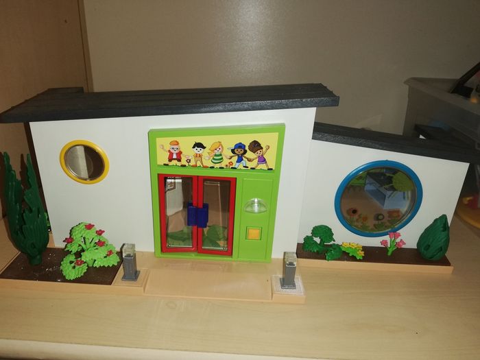 Centre de loisirs et crèche playmobil - photo numéro 9