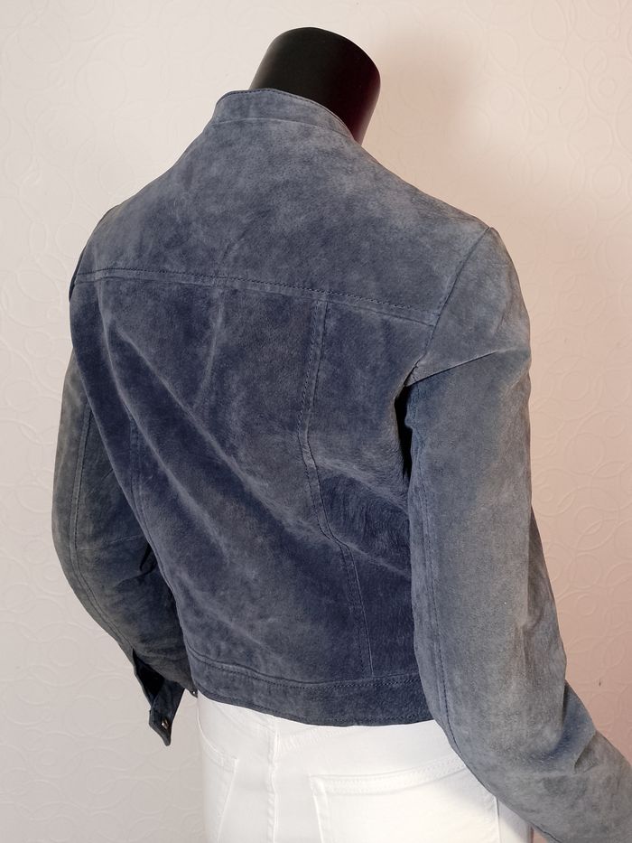 Etat NEUF - Veste zippée en cuir de porc marine/gris Mango - photo numéro 6