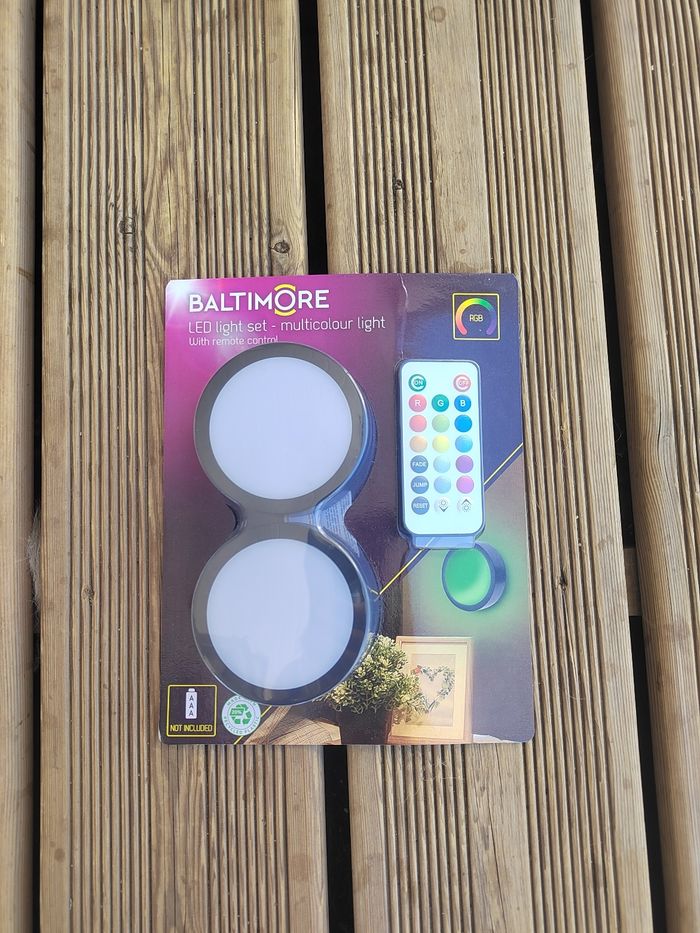 Lot 2 lampes LED multicolores avec télécommande – Éclairage déco intérieur/extérieur - photo numéro 5