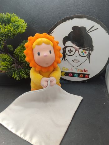 Doudou Cotoons jaune Tulip de Smoby orange fleur soleil lion enfant Peluche