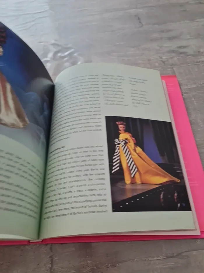 Livre Barbie Marco Tosa - photo numéro 7