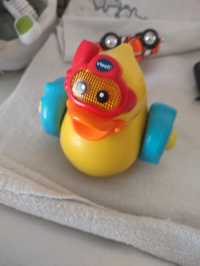 Tut tut marin Gaspard le gentil petit canard neuf