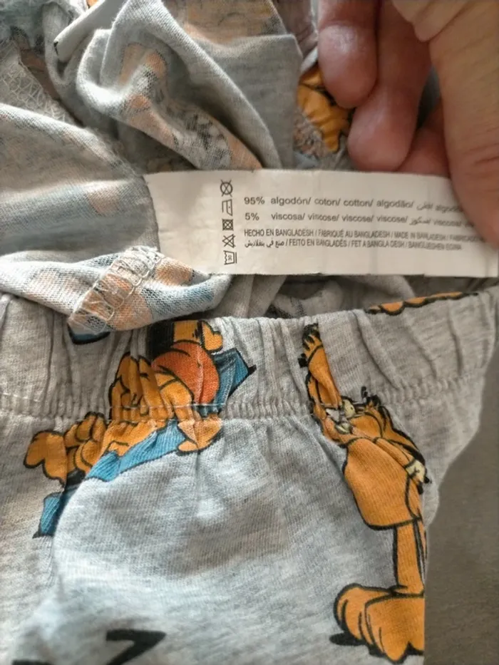 Pyjashort Garfield 9 ans ( 136 cms) - photo numéro 10