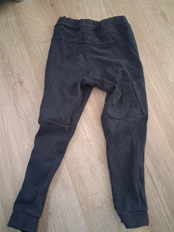 Jogging 6 ans - photo numéro 3