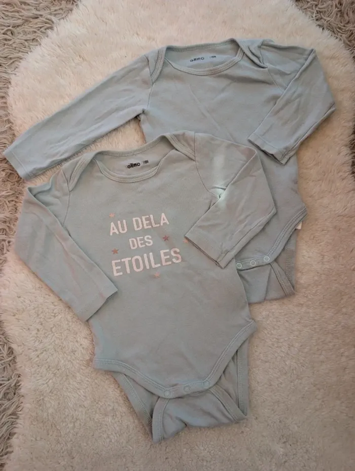 Lot bodies manches longues 18 mois