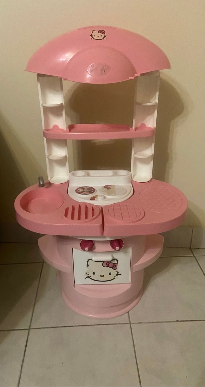 Cuisine/dinette »Hello Kitty »rose pâle et blanche
