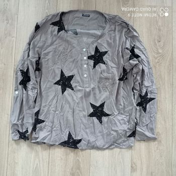 Chemise marron clair étoiles t48