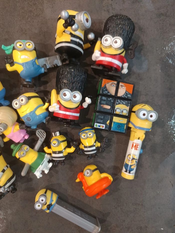 Figurines minions - photo numéro 2