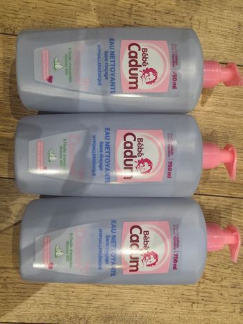 3 Eau nettoyante bébé cadum