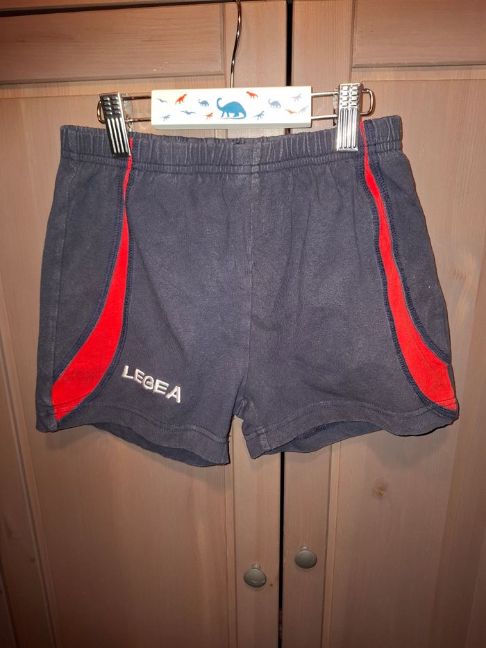 Short 8 ans