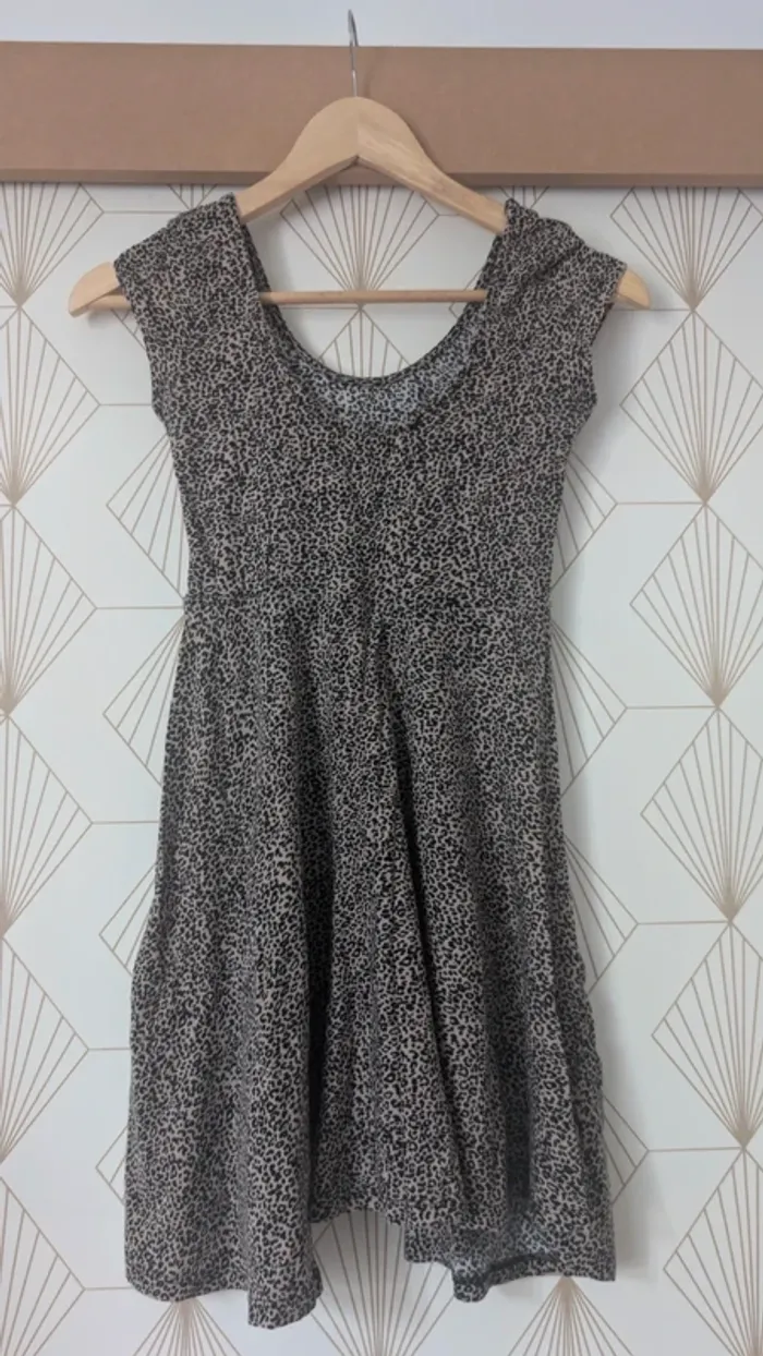 Robe très légère motif panthère - photo numéro 3