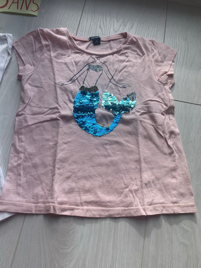 Lot t shirts 5 ans - photo numéro 3