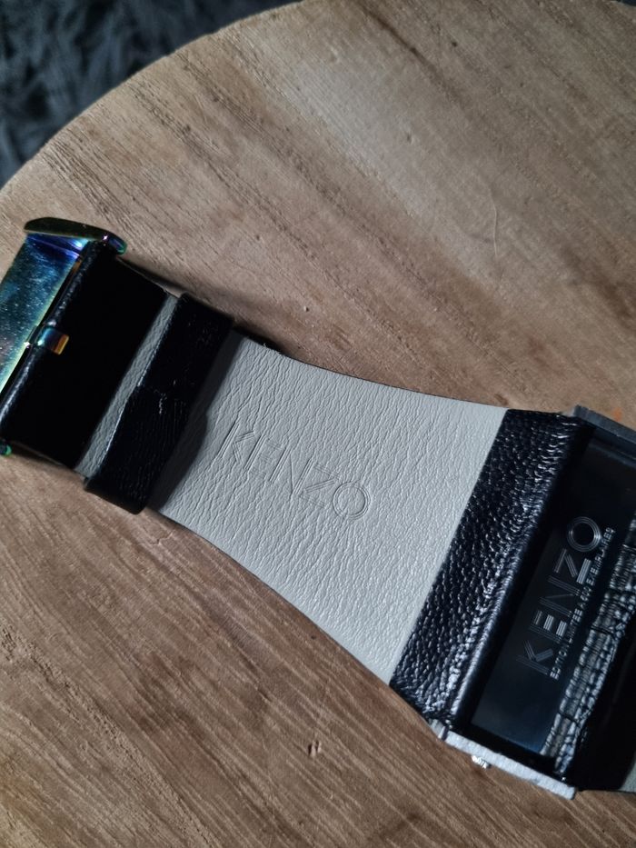Montre Kenzo triple cadrans cuir - photo numéro 8